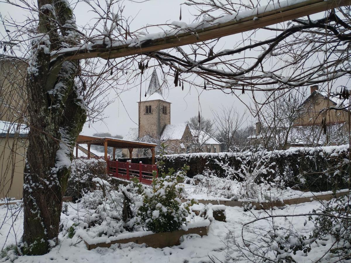 Auberge De Poil Exteriér fotografie